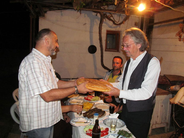 Срби из Велике Хоче поносни на пријатељство са нобеловцем: Хандке нас охрабрио да опстанемо!